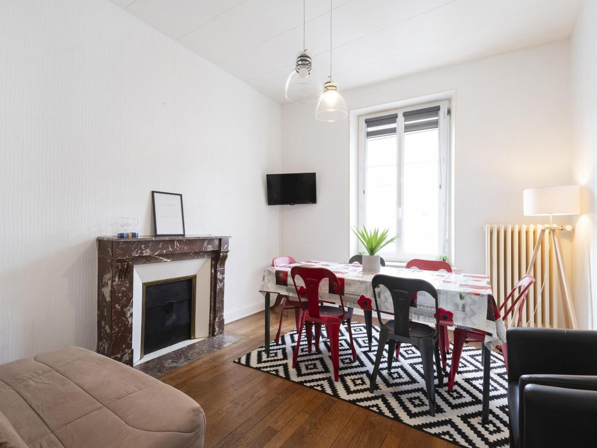 Residence Louis Quartier Centre Ville Vittel Zewnętrze zdjęcie